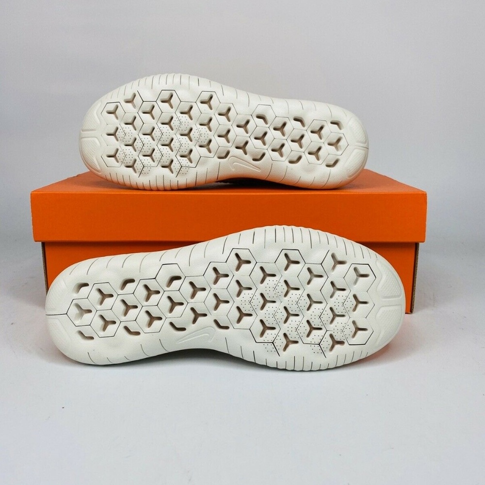 Nike Free RN Flyknit 2018 - Picture 6 of 6
